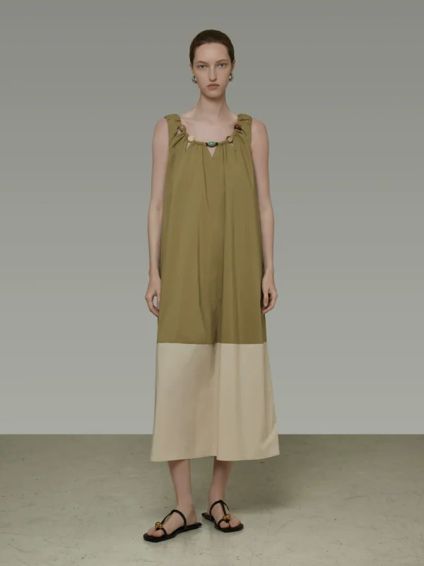 A color-blocking and patchwork halter dress for women