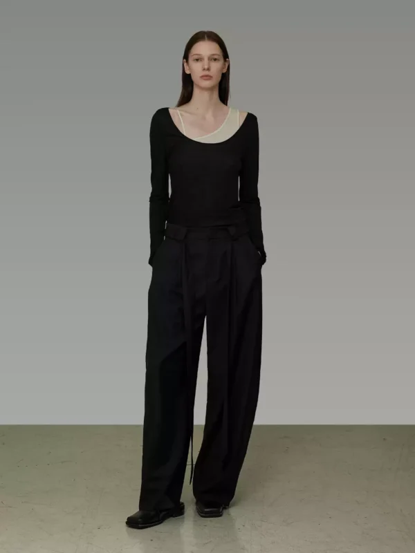 Asymmetrical knitted sweater
